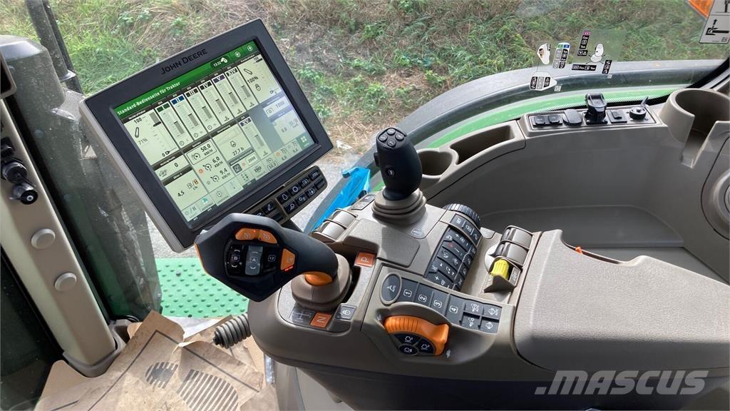 John Deere 7R330 Трактори