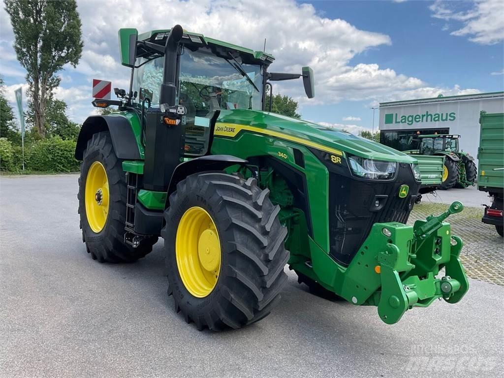 John Deere 8R340 Трактори