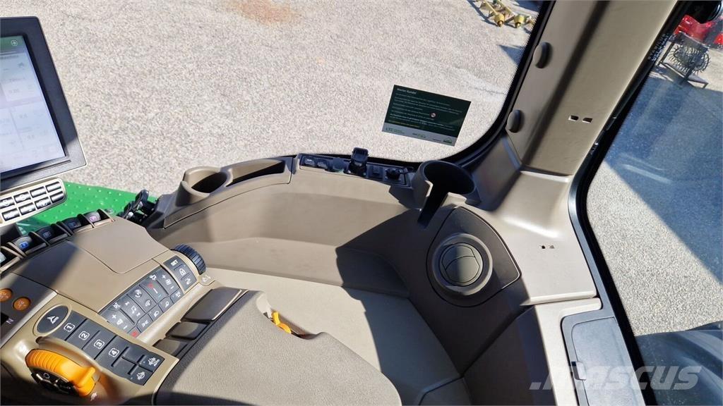 John Deere 9RX 640 Трактори