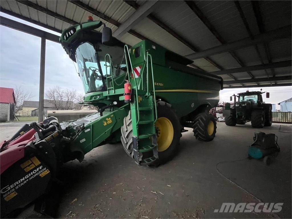 John Deere S670i Комбайни