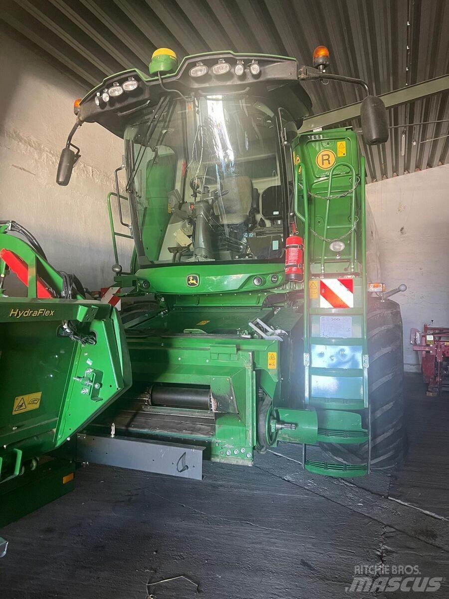 John Deere T550 Комбайни