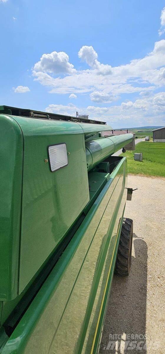 John Deere T550 Комбайни