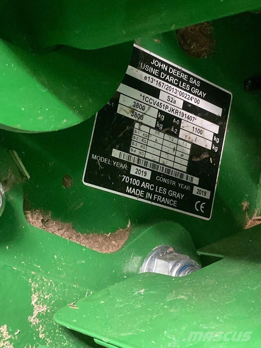 John Deere V451R Сламопреси за кръгли бали
