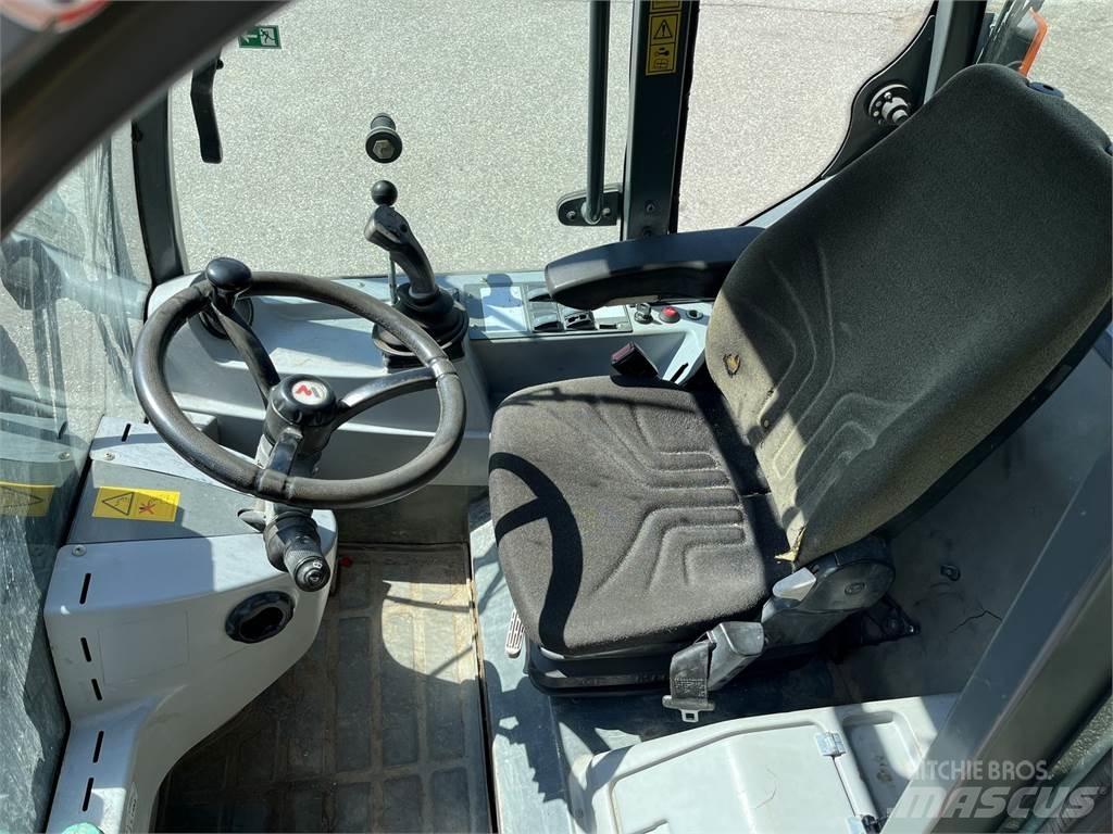 Kramer 750 Колесни товарачи