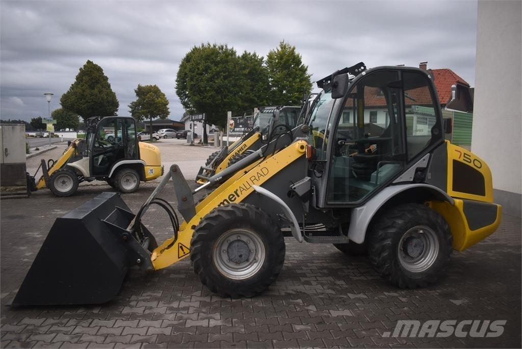 Kramer 750 Колесни товарачи