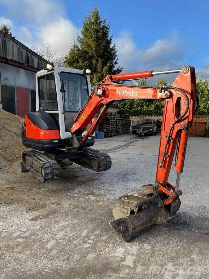 Kubota KX71-3 Мини екскаватори < 7 т