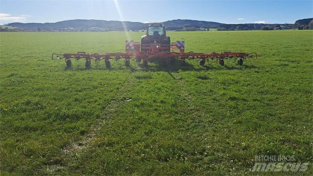 Kuhn GF 10802T Гребла и сенообръщачки
