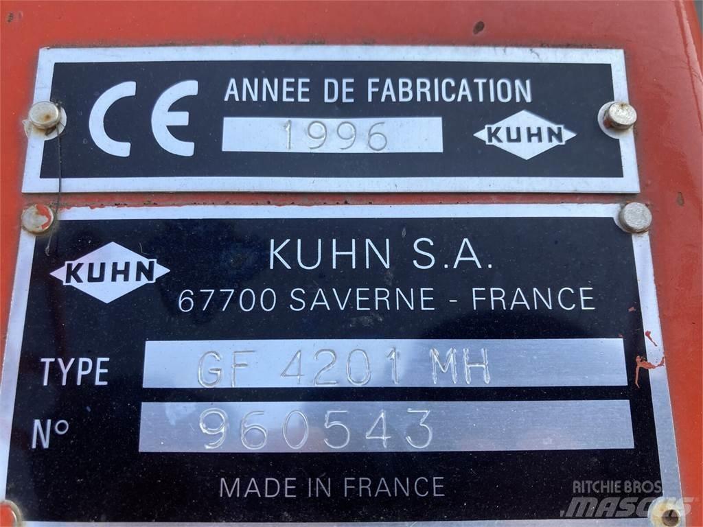 Kuhn GF 4201 HM Гребла и сенообръщачки