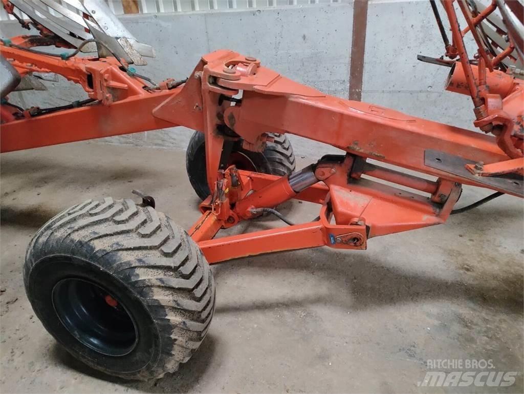 Kuhn Manager 8 NSH Стандартни плугове