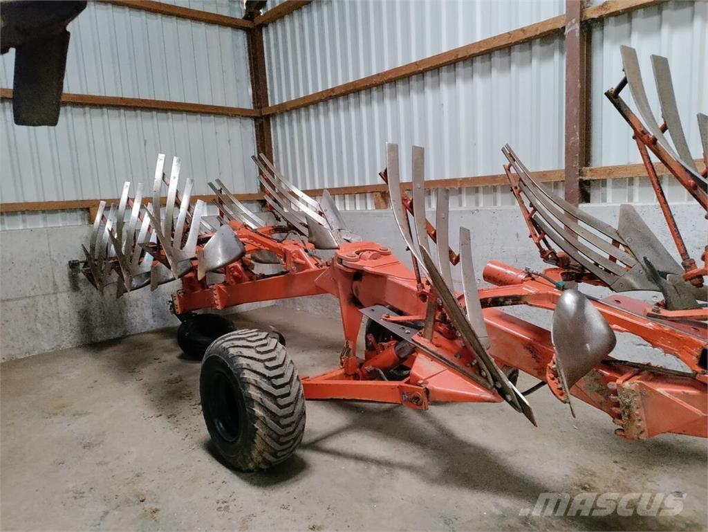 Kühne Manager 8 NSH Стандартни плугове