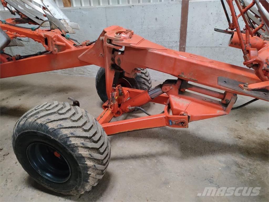 Kühne Manager 8 NSH Стандартни плугове