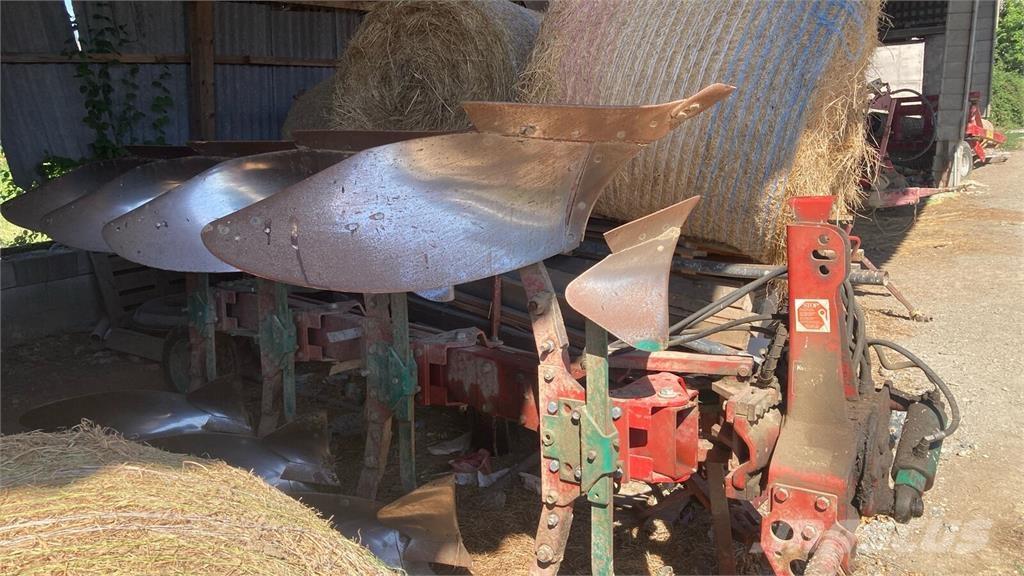 Kverneland LB 100 Стандартни плугове