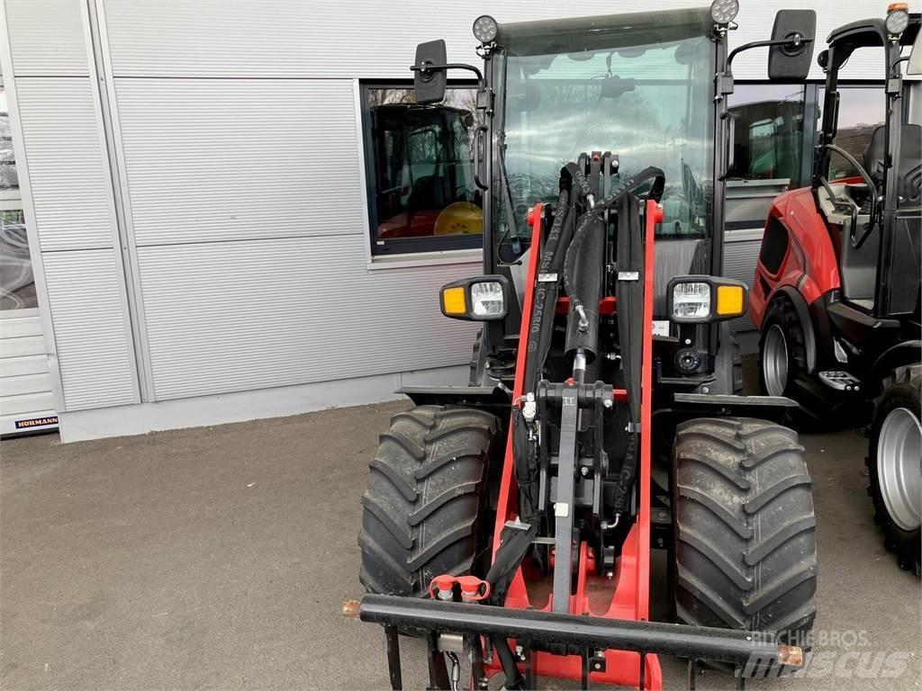 Manitou MLA 4-50 Челни товарачи и багери