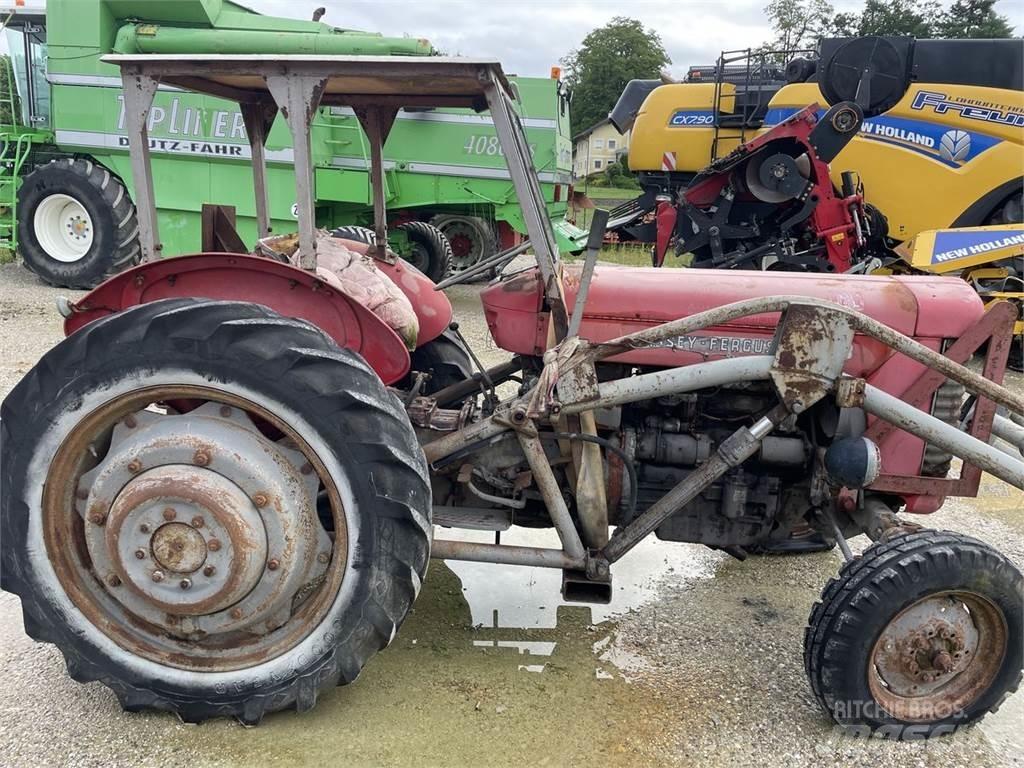 Massey Ferguson 65 Трактори