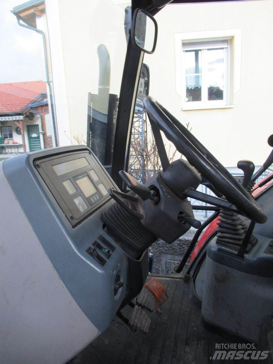 McCormick CX 105 Трактори