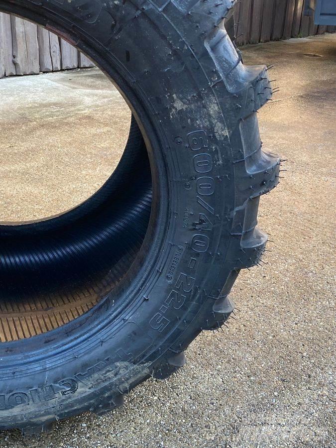 Mitas 600/40-22.5 Колелета/Гуми
