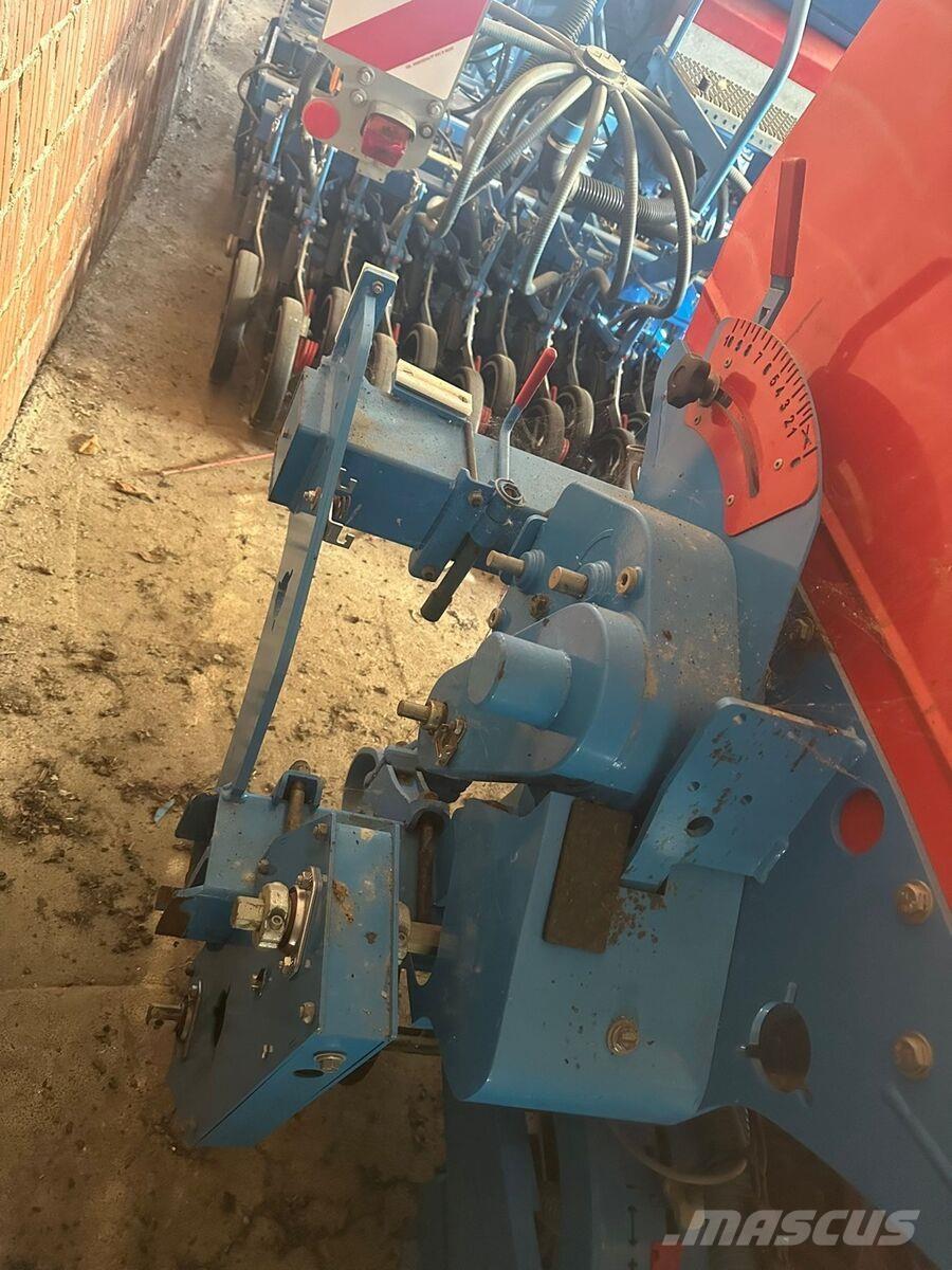 Monosem  Сеялки