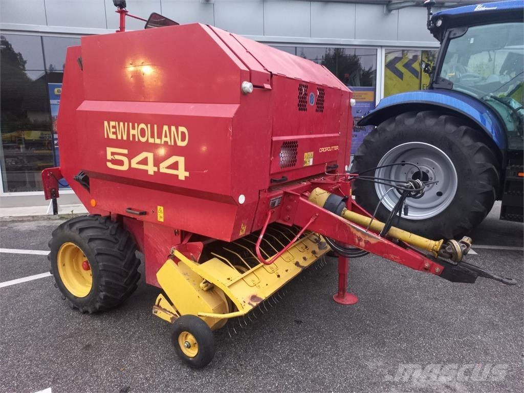New Holland BR 544 Сламопреси за кръгли бали
