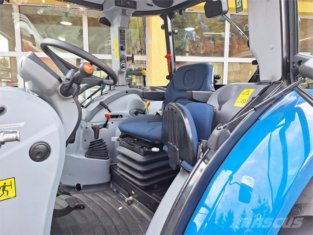 New Holland T 5.85 Трактори