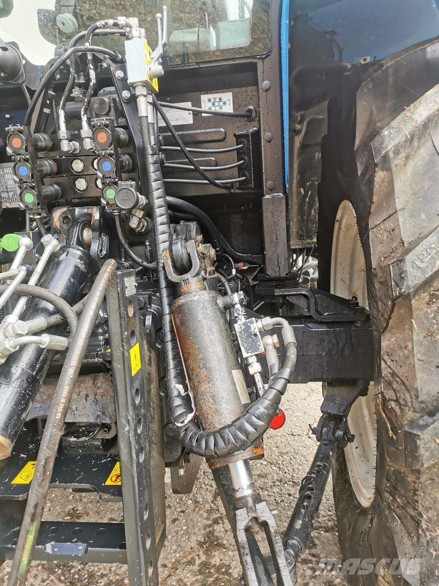 New Holland T 5.85 Трактори