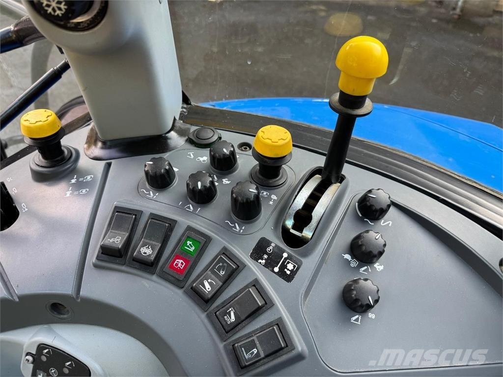 New Holland T4.115 Трактори