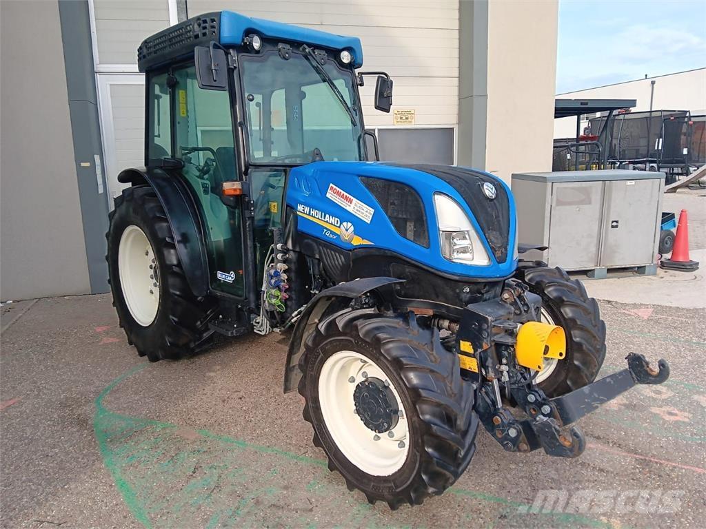 New Holland T4.90 F Трактори