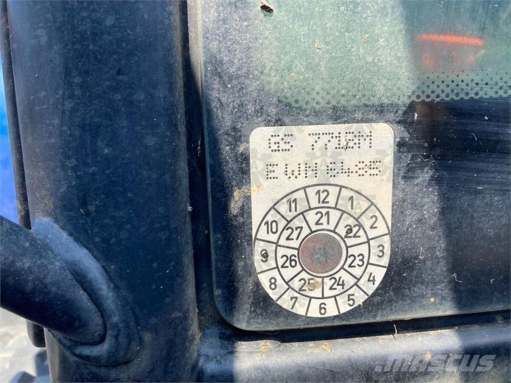 New Holland T7.315 Трактори