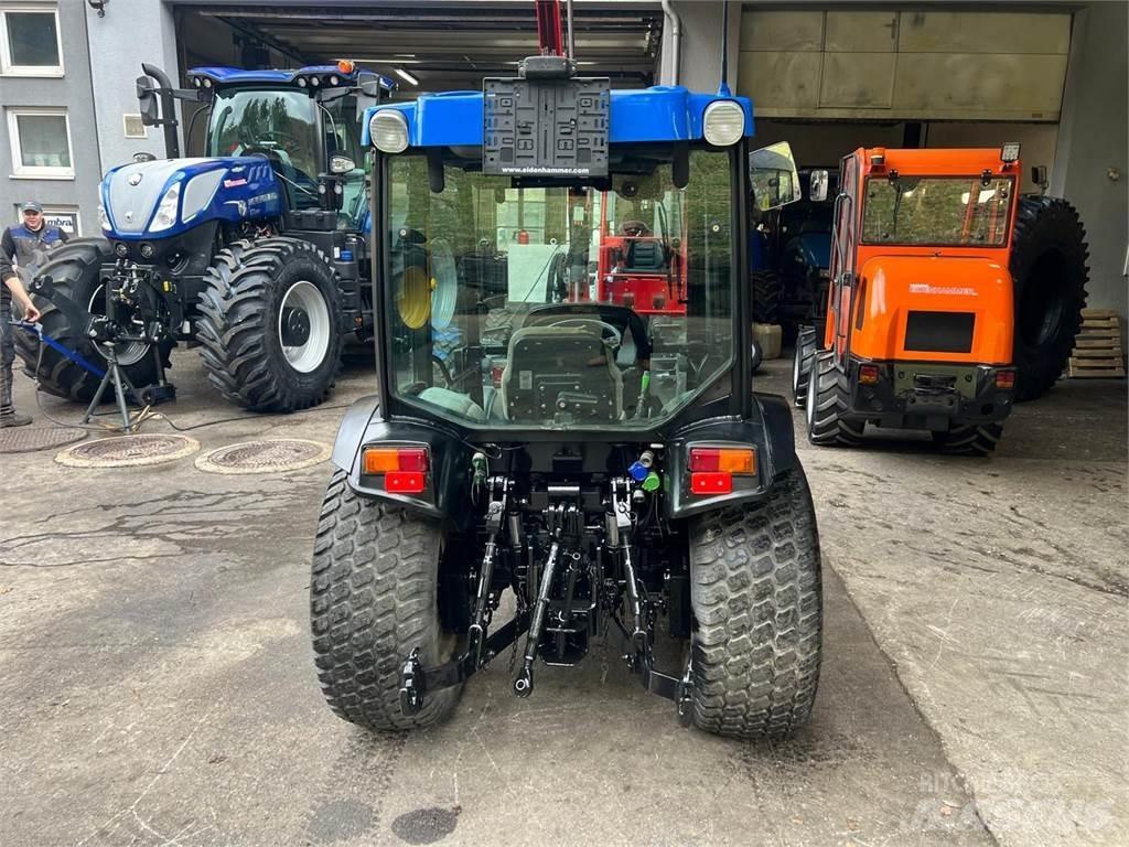 New Holland TCE 55 Трактори