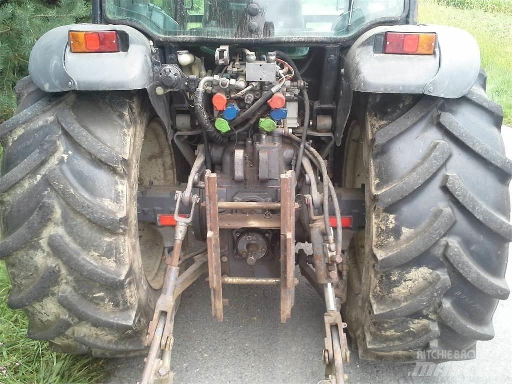 New Holland TN-F 65 Трактори
