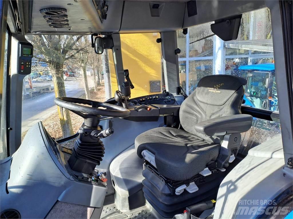 New Holland TVT 190 Трактори