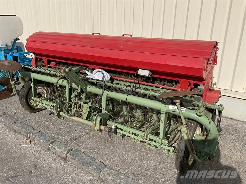 Nodet BS V6 3 m Редосеялки