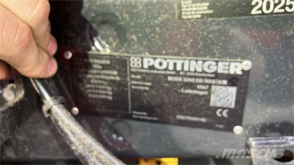 Pöttinger  Самотаварещи ремаркета