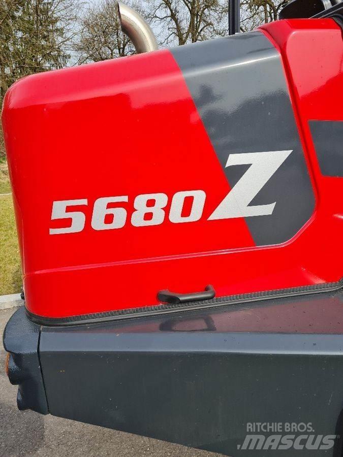 Schäffer 5680Z Челни товарачи и багери