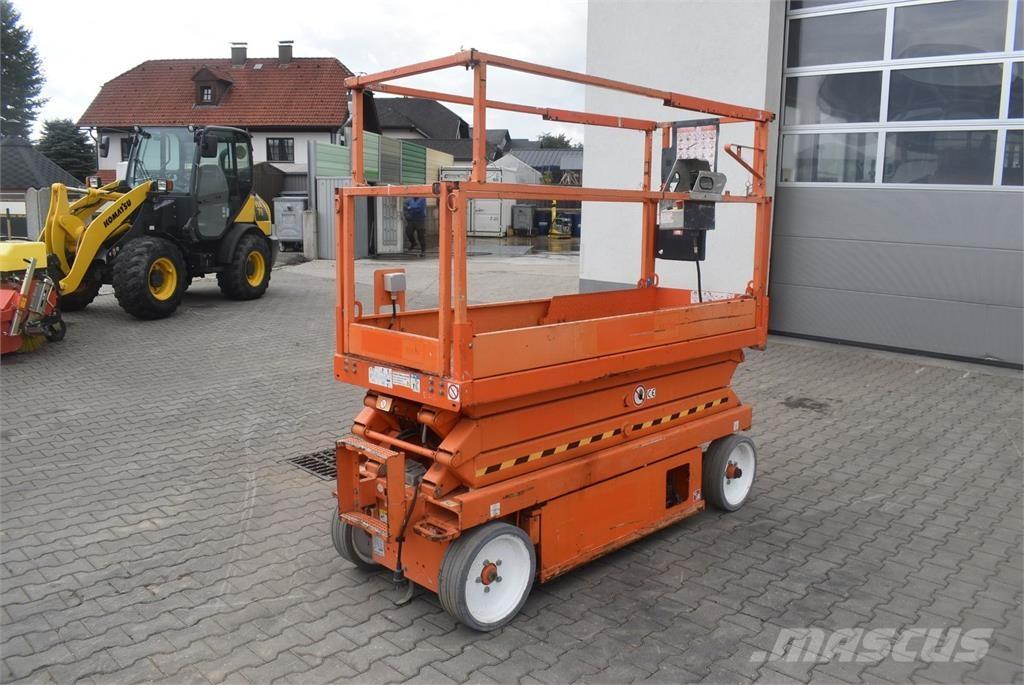 SkyJack SJ-III 3220 Съчленени стрелови подемници