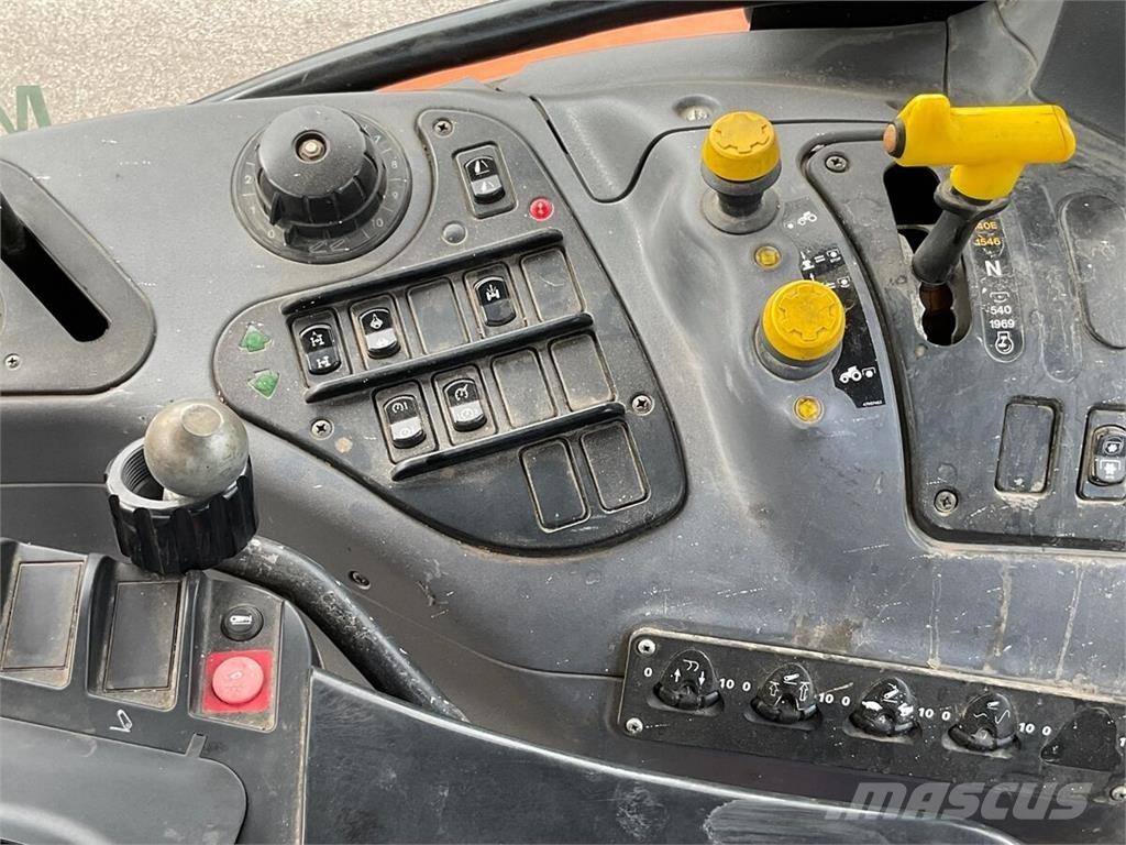 Steyr 4120 Profi Трактори