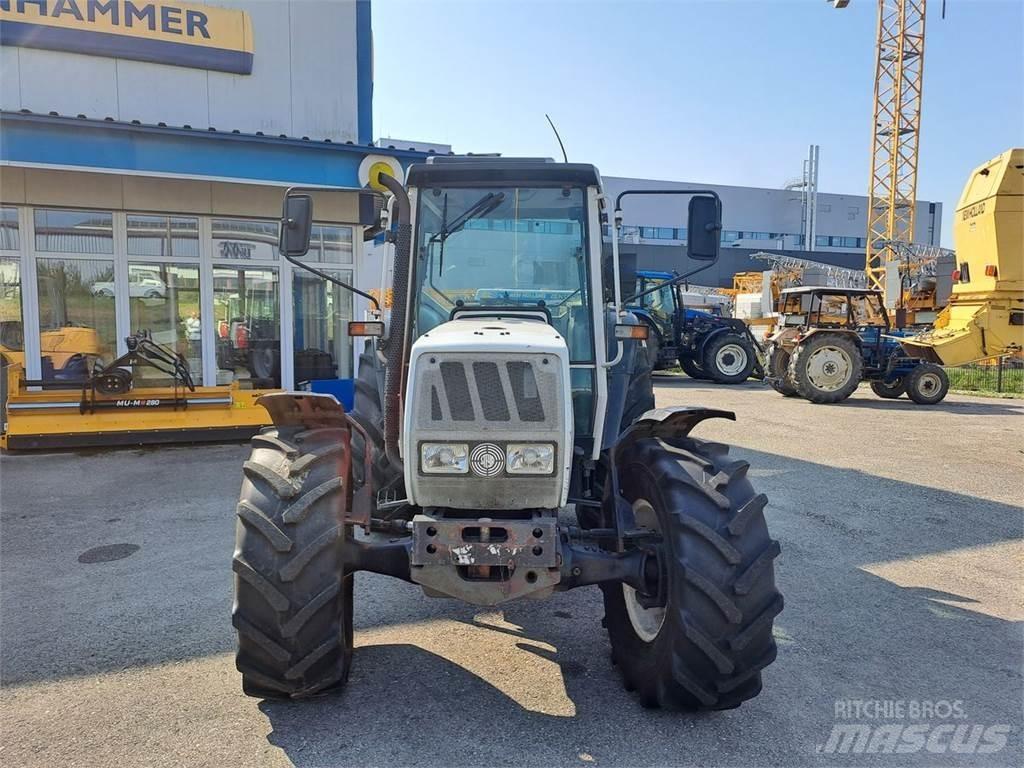 Steyr 667 Трактори