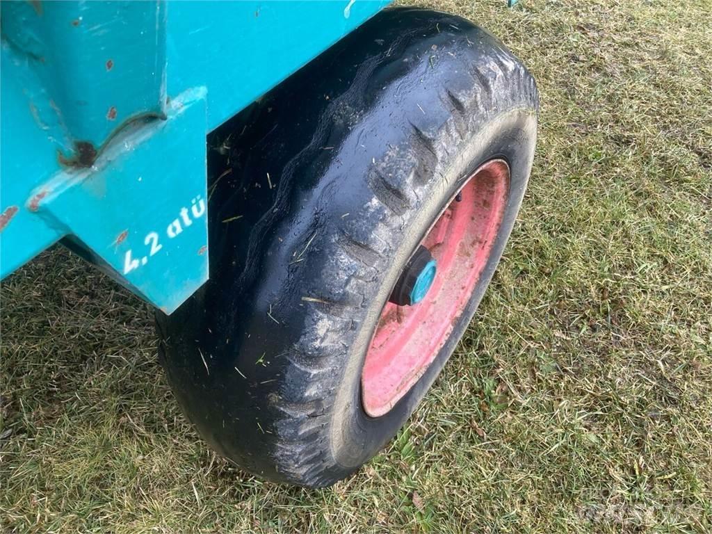 Steyr Hamster 803V Самотаварещи ремаркета