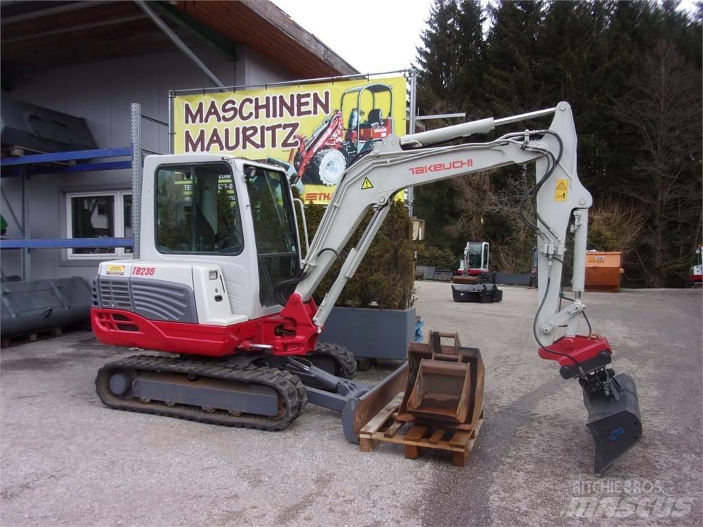 Takeuchi TB 235 Мини екскаватори < 7 т