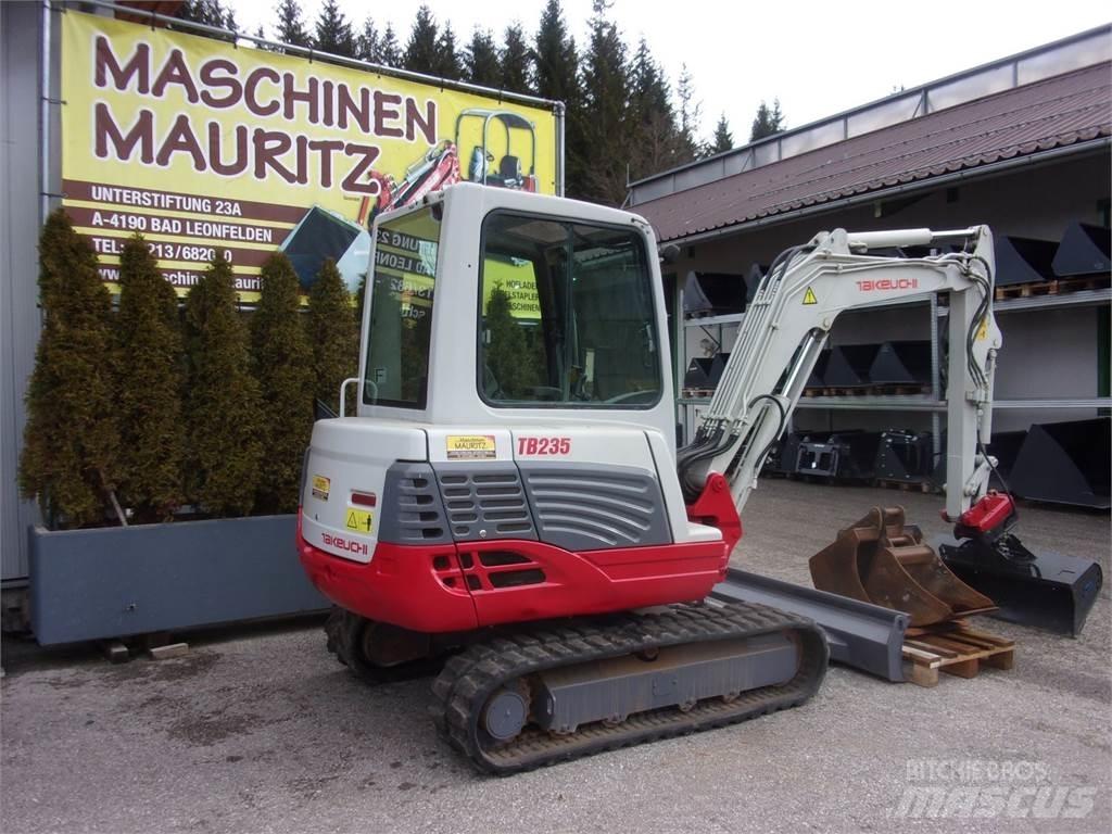 Takeuchi TB 235 Мини екскаватори < 7 т