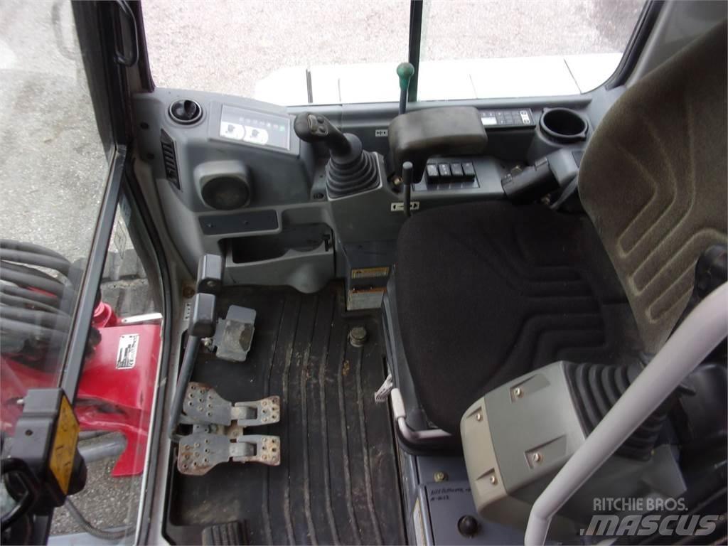 Takeuchi TB 235 Мини екскаватори < 7 т