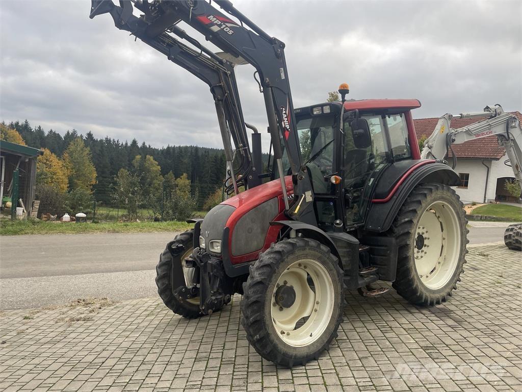 Valtra N 92 H Трактори