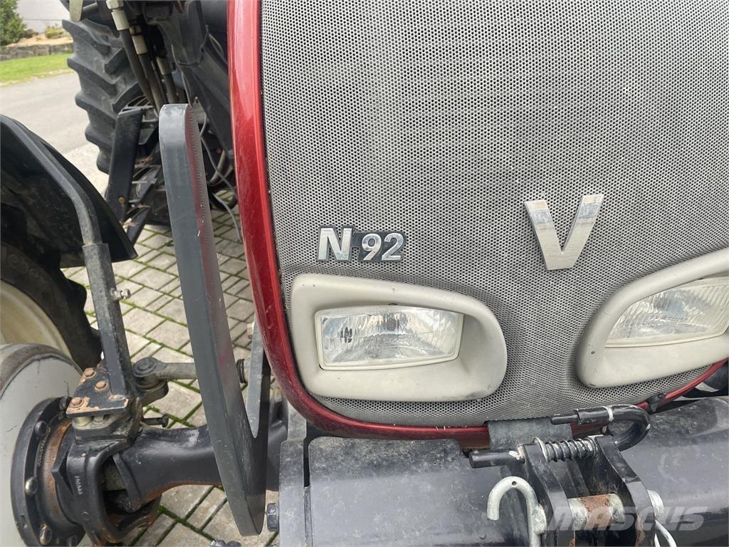 Valtra N 92 H Трактори