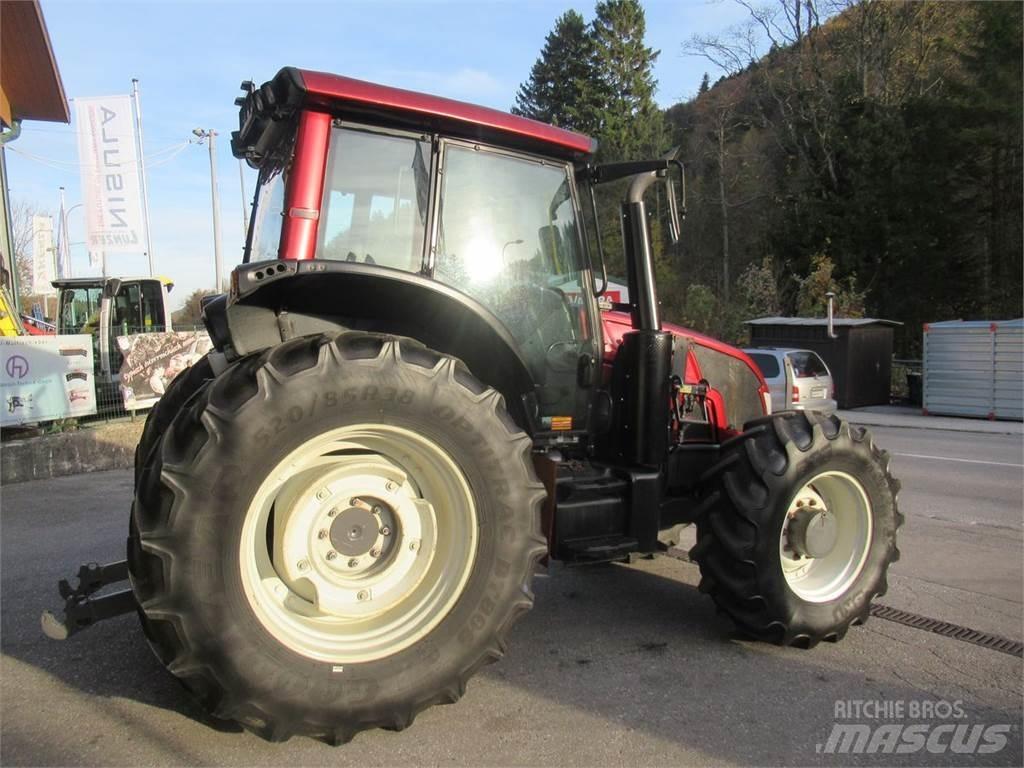 Valtra N163D Трактори