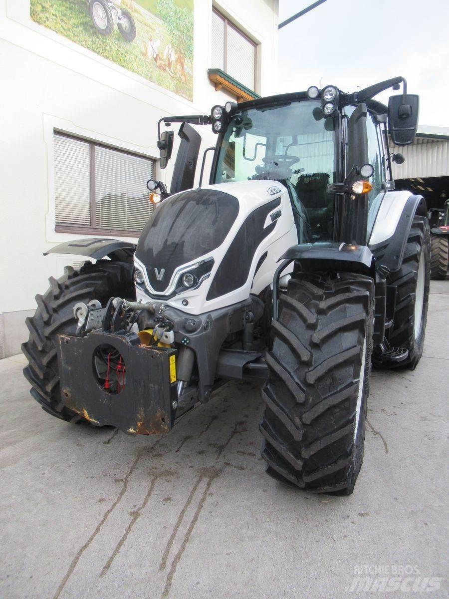 Valtra N175 Active Трактори