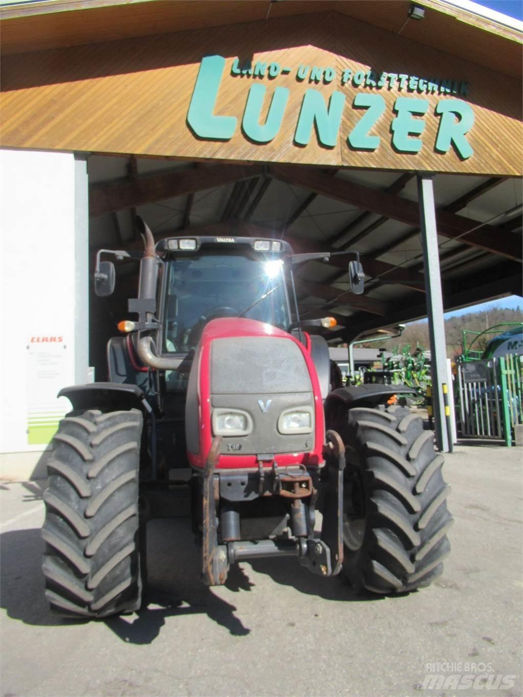 Valtra T 191 HiTech Трактори