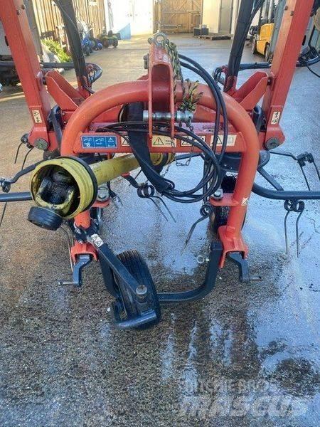 Vicon Fanex 903 Гребла и сенообръщачки