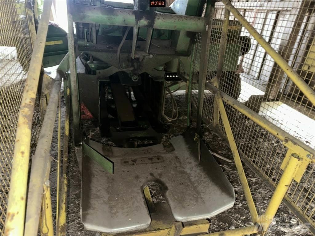 John Deere 342 Строителство - Други