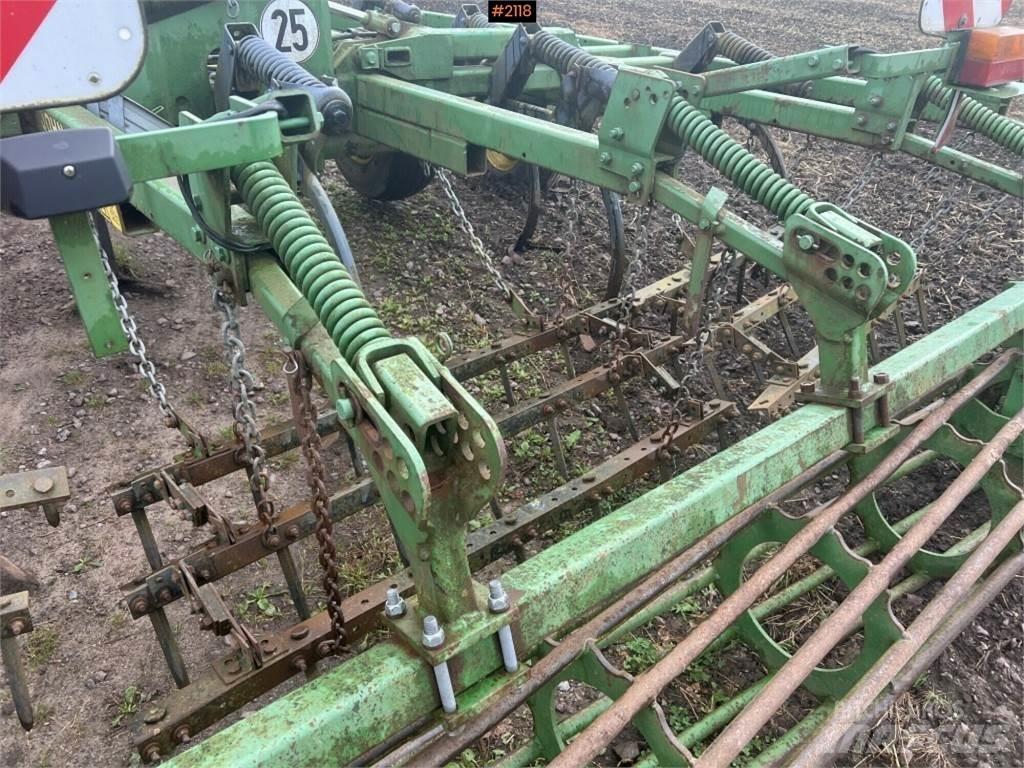John Deere 410A Други машини за оран и аксесоари