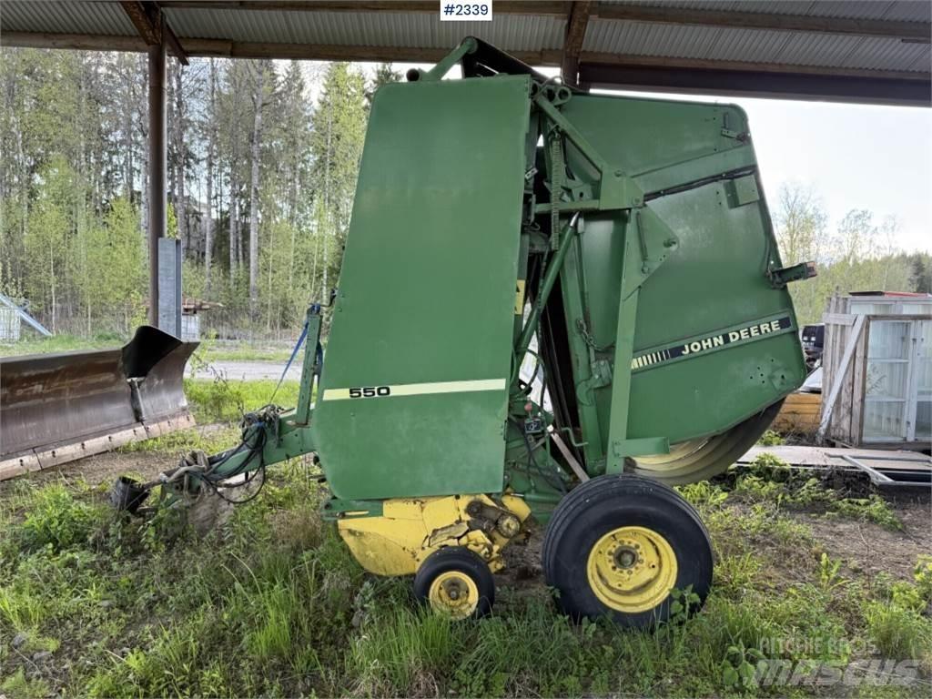 John Deere 550 Друга техника за жънене на фураж