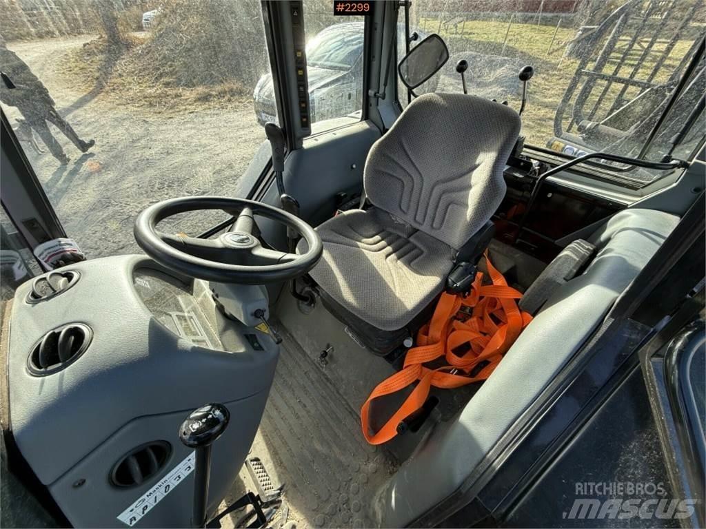 Valtra A75-4 Строителство - Други